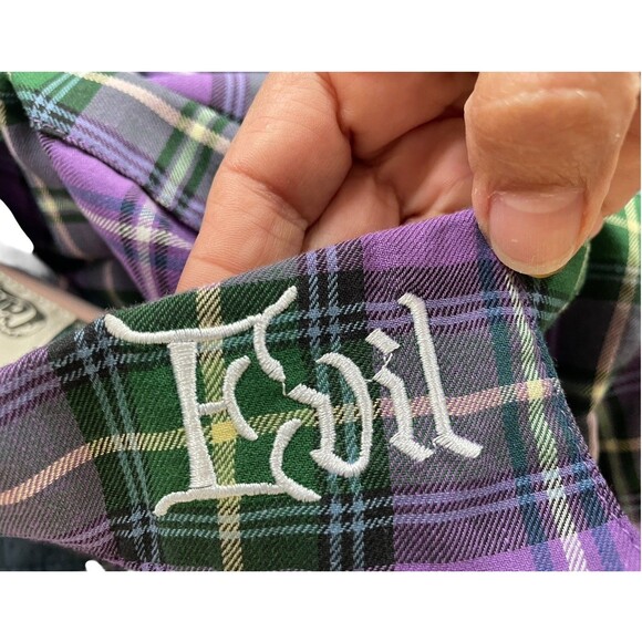 Disney Cakeworthy Snow White Evil Queen Villain Purple Plaid‎ Button Up- size S - Picture 9 of 13